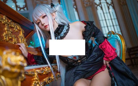 星之迟迟COS演绎“礼服装”篝之雾枝