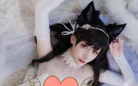 在下萝莉控ii在《碧蓝航线》里面cos爱宕