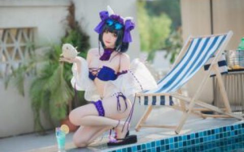 瓜希酱cosplay作品《柴郡泳装》惊艳绅士后花园！