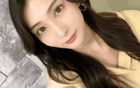 本庄铃的摄影会就要来了!送礼指南在这儿!