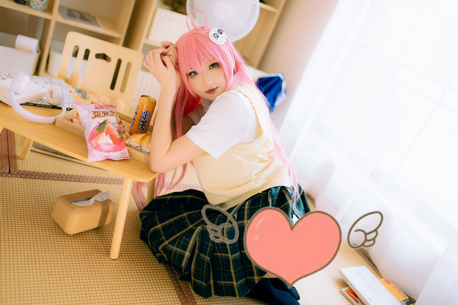 瓦斯塔亚小龙虾cosplay乌烟魔女全套图片作品