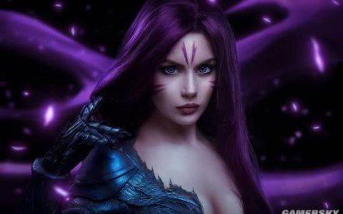 Enzh Strelnikova COS 美丽的“Kaisa cosplay”让《英雄联盟》的粉丝不禁惊叹不已