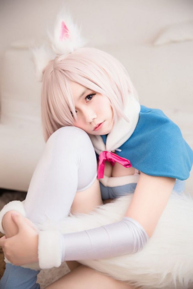 coser@麻花麻花酱在《Fate/Grand Order》化身“盾之少女”玛修