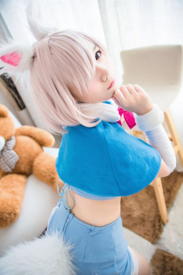 coser@麻花麻花酱在《Fate/Grand Order》化身“盾之少女”玛修