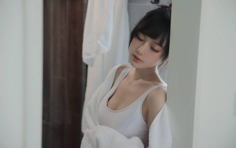 Shika小鹿鹿_半透浴室cosplay作品 [22P-50MB]