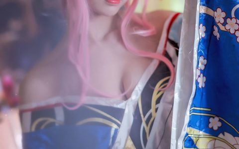 鳗鱼霏儿_崩坏3·八重樱花魁cosplay作品 [12P-202MB]