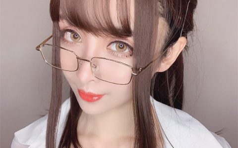 rioko凉凉子教师COS性感魅力与教育智慧的完美结合