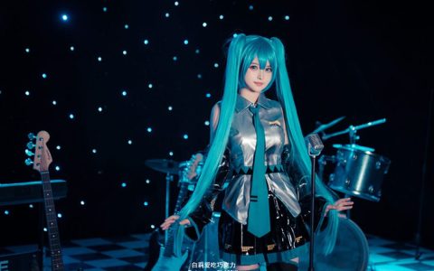 最新白莉爱吃巧克力14套资源在哪买？白莉新作全图资源在线看欣赏