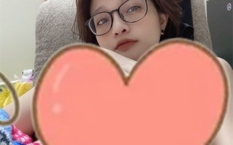 Azami裸体曝光,性感恋柱与azami六月自拍欣赏