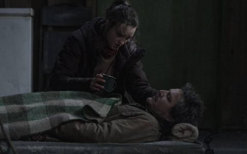 《最后生还者》影集结局延续原作惹争议？ 编剧曝残酷为必要「从不打算改」
