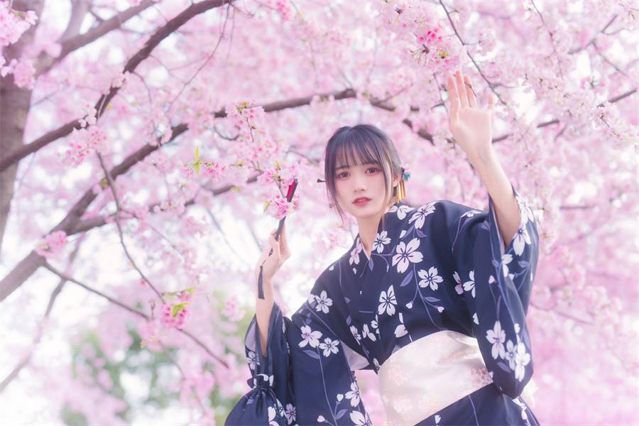兔子zzz不吃胡萝卜樱花烂漫时少女仙子与樱花的邂逅！-1
