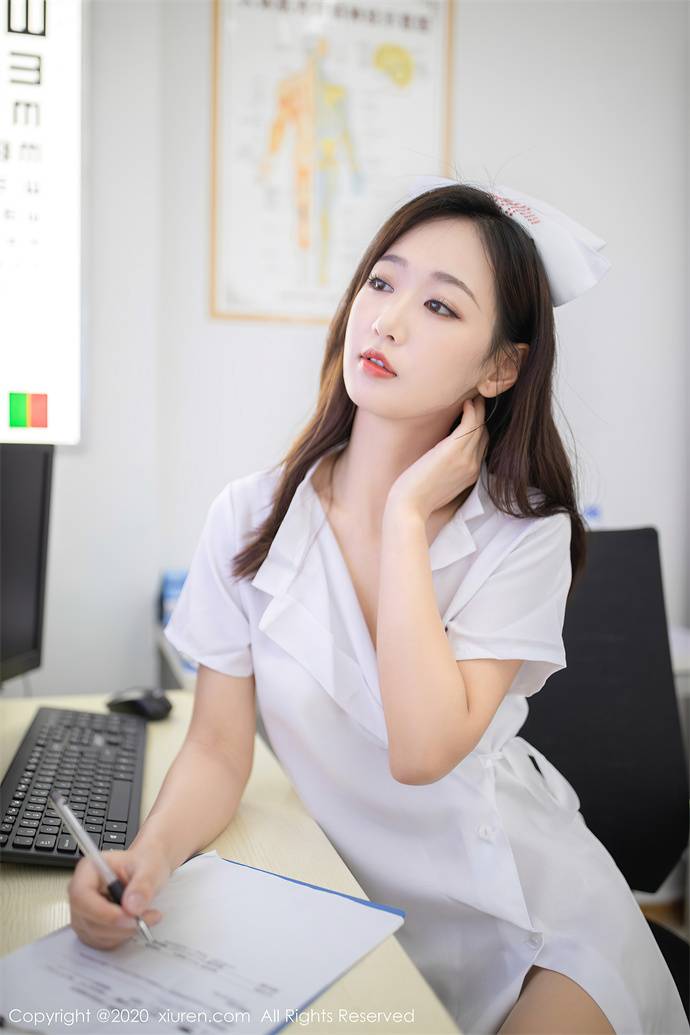 唐安琪私房照20221031图、5169、4303美腿作品-1