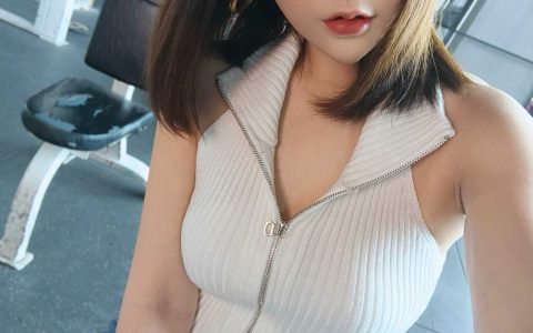 星野咪兔漂浮岛图片照片，长在我审美里的女孩