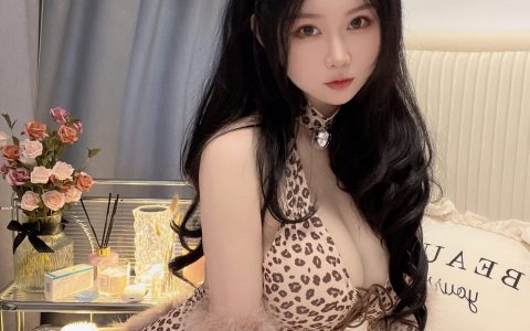 是依酱呀丰满的五月，星光璀璨的豹女图片照片