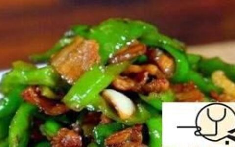 抖音小厨娘辣椒炒肉视频完整版,作品色香味俱全!