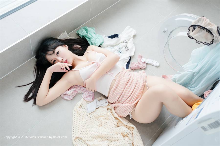 猫九酱sakura菠萝社 我的女朋友小猫九，性感迷人的COS角色-1