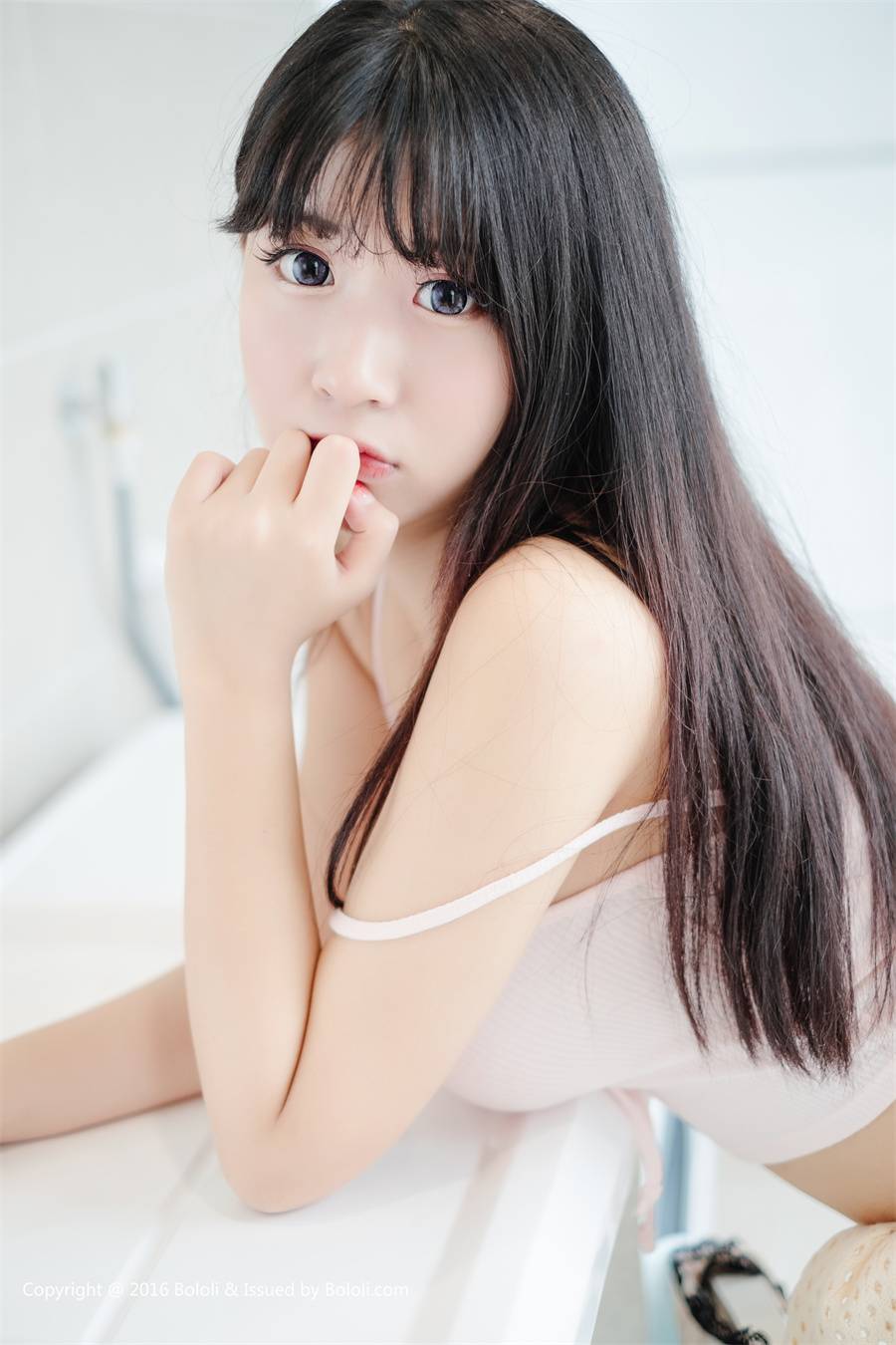 猫九酱sakura菠萝社 我的女朋友小猫九，性感迷人的COS角色-1