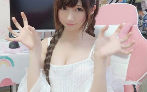 Nagisa魔物喵 一个特别的COSER资料及简介