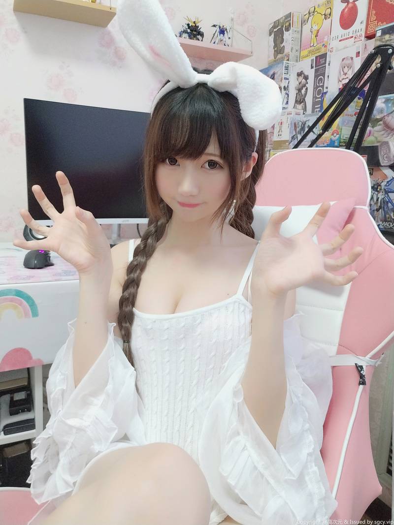 Nagisa 魔物 喵
