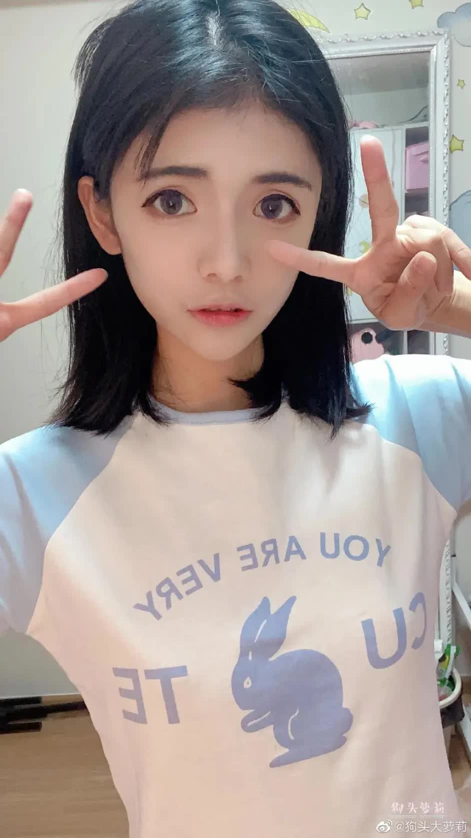 网红狗头萝莉退网 称要走出阴影重新开始生活-1
