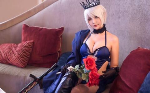 国外美女coser@Hana bunny火辣呈现《Fate/EXTRA》尼禄cosplay作品！