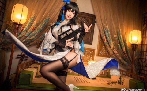 鳗鱼霏儿的95式少女前线旗袍版cosplay图集，性感诱人身段完美还原