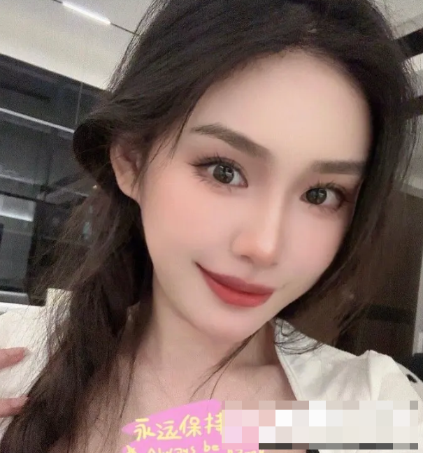 陈佩奇粉色的猪微密圈合集图片出炉，网友：就是好看！-1