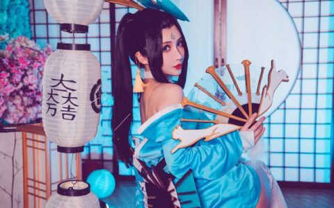 不知火舞cosplay美照曝光!知名coser Rioko凉凉子完美演绎经典角色