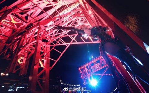 【明日方舟】宮本桜cosplay六星狙击干员W,视觉冲击力爆棚