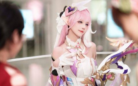 国内人气coser河野華惊艳化身崩坏3爱莉希雅，华丽再现游戏魅力