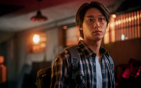 《Sweet Home/甜蜜家园》韩剧版的恶灵古堡