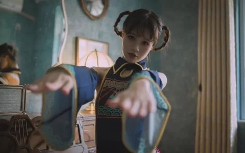 千反田鹿子多才多艺的微博网红Coser和动漫博主 – 展现真实与乐观