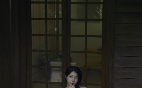 红了樱桃 摄影 人像 女人 忧伤 情绪 温柔&YiTuYu艺图语