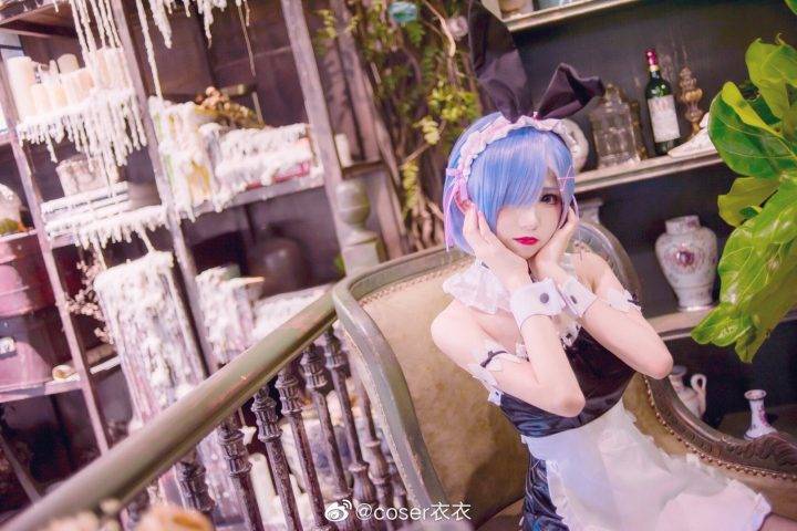 Coser衣衣在《Re-Zero》中 COS 蕾姆，变身美丽迷人的女仆-1