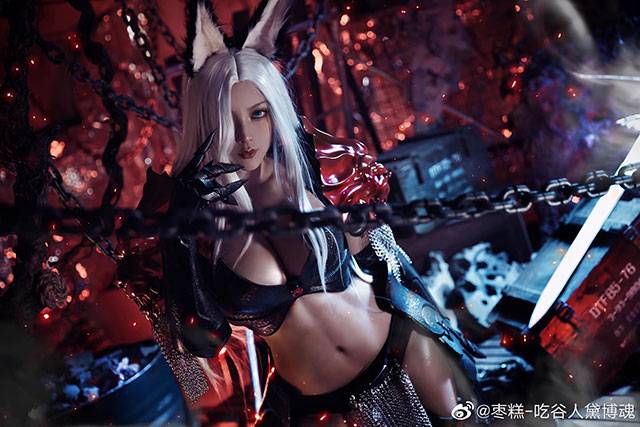 coser@枣糕-吃谷人黛博魂在《神都夜行录》化身性感妖魅的狐妖-1