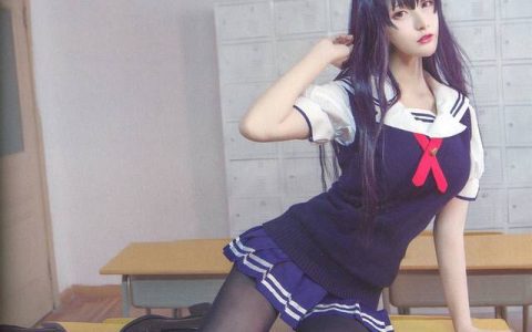 在下萝莉控ii性感cosplay霞之丘诗羽，完美还原《路人女主的养成方法》角色