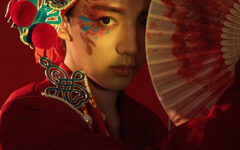 国风少年 中国风 艺术 棚拍人像 帅哥 红色 戏曲人物&YiTuYu艺图语