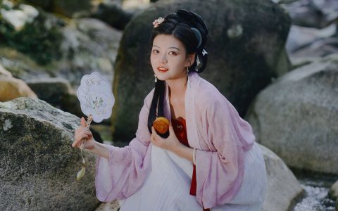 窈窕人家颜似玉 意境 优美 古风 小溪流水 山林&YiTuYu艺图语