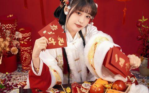 新年汉服 节日 新年 写真 可爱 汉服&YiTuYu艺图语