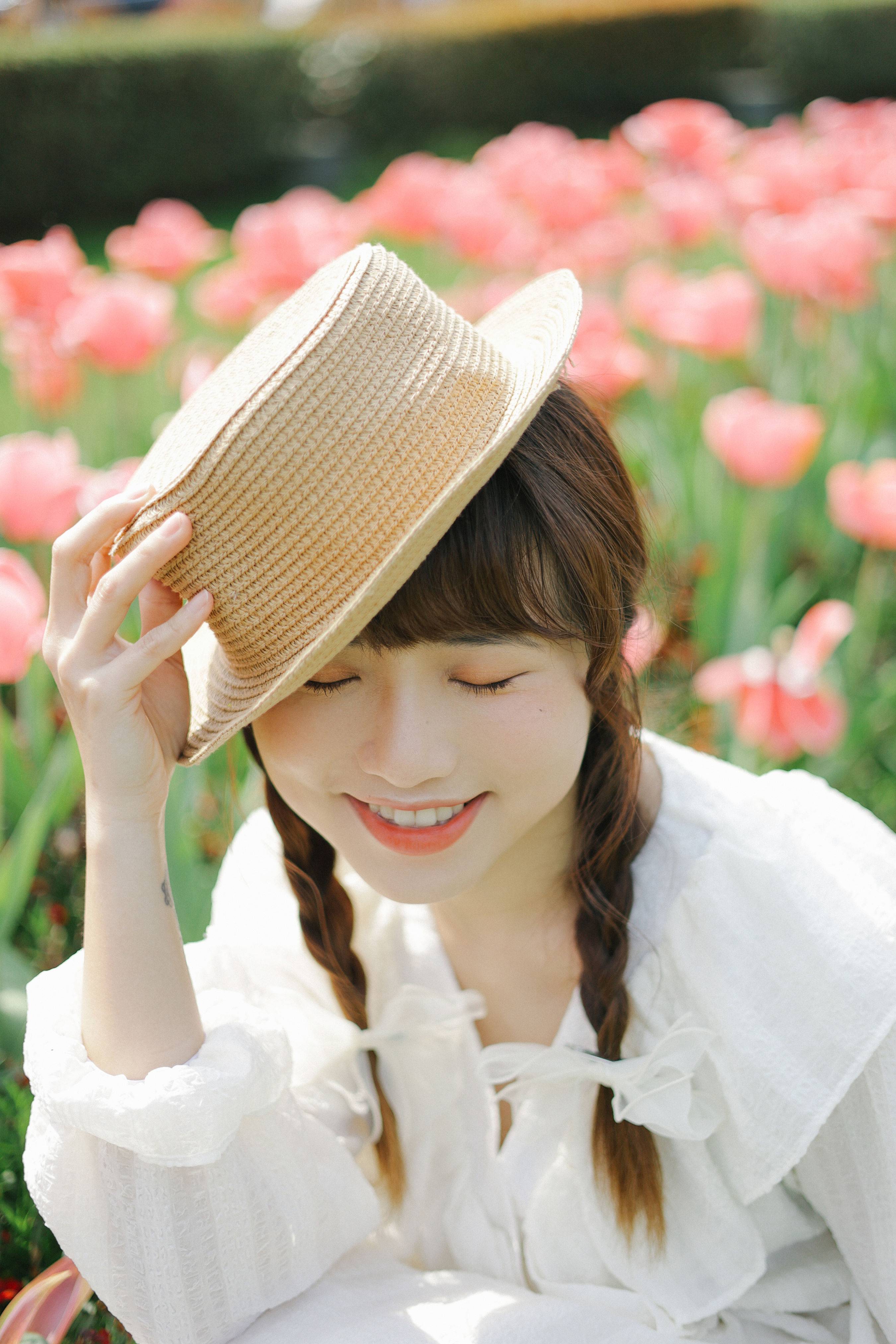 郁金香花开 小清新 日系 少女 花 漂亮 精美&YiTuYu艺图语-1