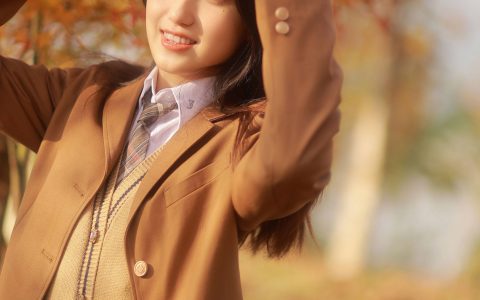 秋日童话 治愈系 小清新 美好 青春 秋天 女生 枫叶&YiTuYu艺图语