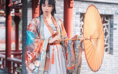 红叶赋 古装 枫叶 汉服 美图 摄影&YiTuYu艺图语