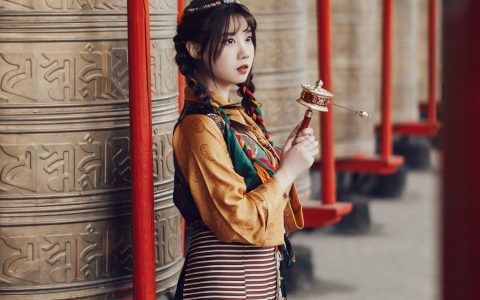 乌兰草原 唯美 治愈系 美好 情感 漂亮 艺术 情绪 优美 民族风 少女&YiTuYu艺图语