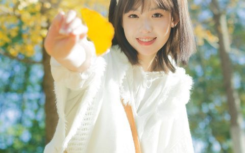 我觉得秋天好像要来了 唯美 治愈系 小清新 美好 文艺 青春 优美 秋天 女生 树林&YiTuYu艺图语