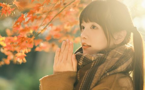 枫 枫叶 女生 清纯 美图 唯美 治愈系 树林&YiTuYu艺图语