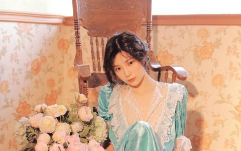 窗边少女 精美 养眼 女神 模特 人像 少女&YiTuYu艺图语