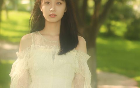 闪光女孩 唯美 小清新 优美 优雅 绿色 少女&YiTuYu艺图语
