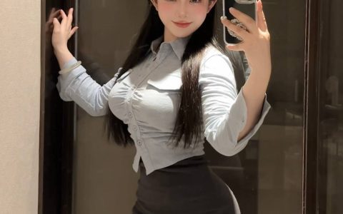 敏雪耶微密圈照片揭秘 – 美丽神秘女神引领时尚潮流