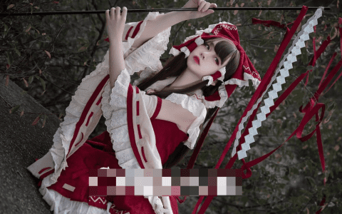 G44不会受伤超迷人动漫博主作品资源,写真集芙洛伦白情等作品欣赏