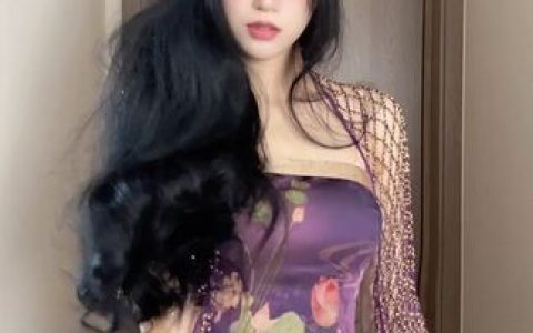 唐十七微密圈作品展现天空与云朵的宁静与纯净